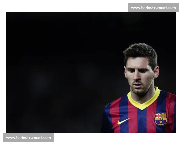 巴萨逆转皇家贝里斯精彩战斗 梅西领衔惊艳表现引爆全场