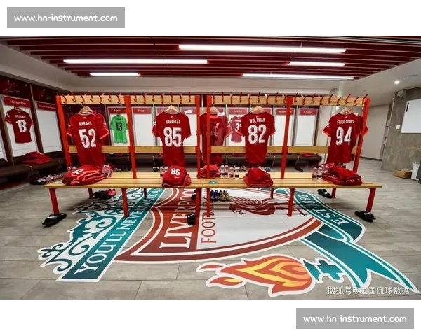 AC米兰对阵士柏前瞻豪门热身赛看点解析阵容预测与胜负走势分析